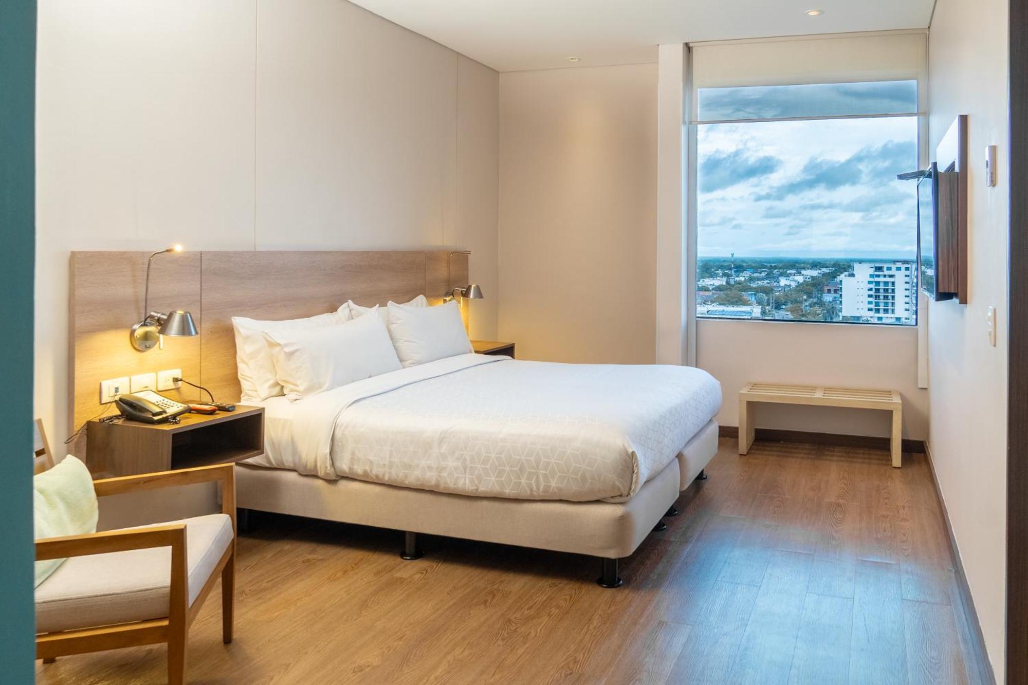 Holiday Inn Express Yopal By Ihg Kültér fotó