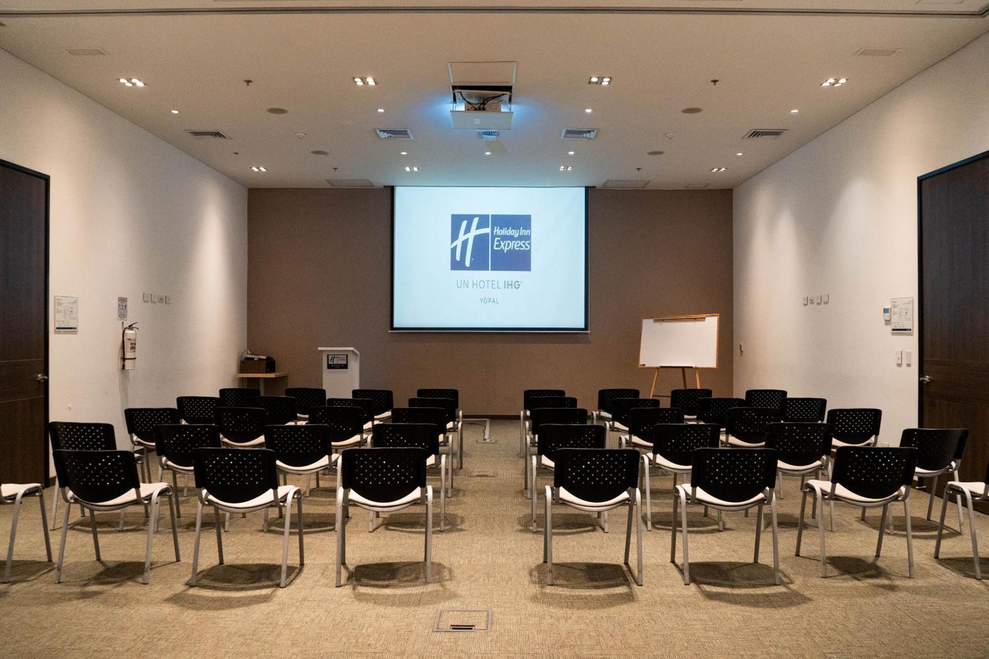 Holiday Inn Express Yopal By Ihg Kültér fotó